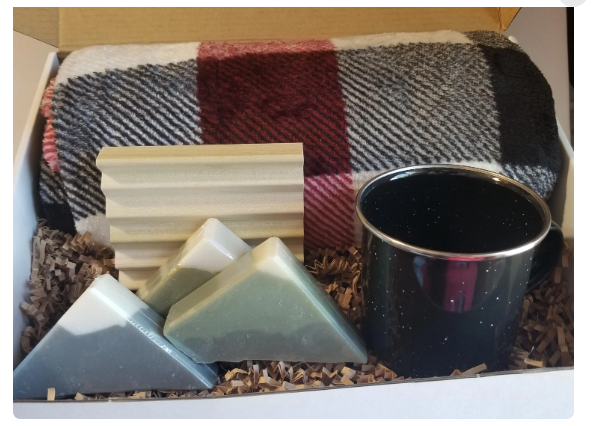Mountain Art Bathroom Gift Box Housewarming